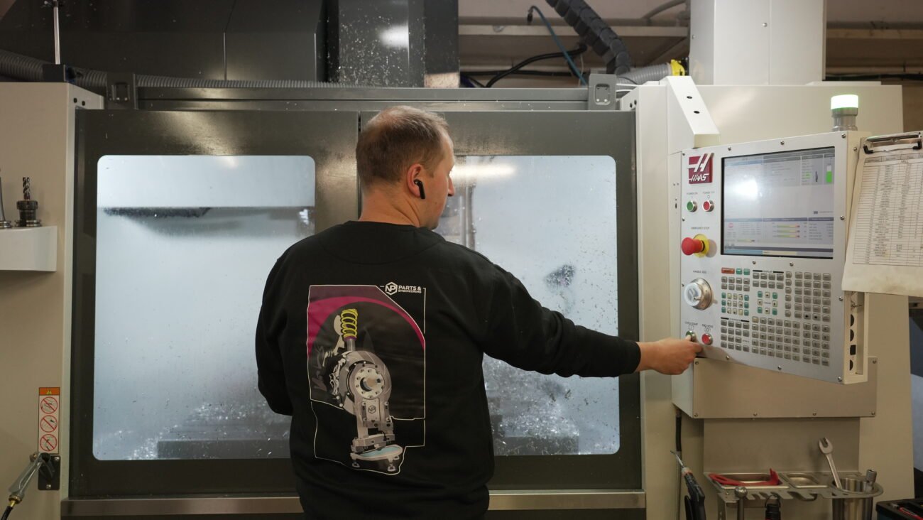 Precision CNC machining, 3D scanning, and part prototyping by NP Parts and Engineering.